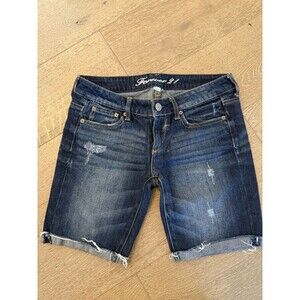 Women’s Forever 21 Dark Wash Distressed Denim Bermuda Shorts Frayed Size 27